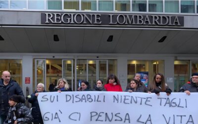 Continua la protesta dei caregiver in Lombardia